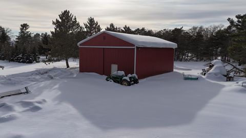 A home in ManisteeTownship_Manistee