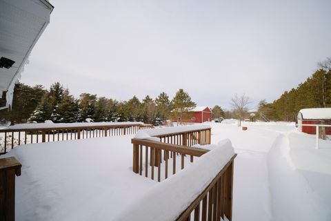 A home in ManisteeTownship_Manistee