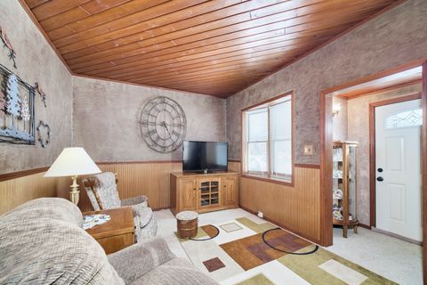 A home in ManisteeTownship_Manistee