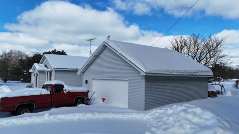 A home in ManisteeTownship_Manistee