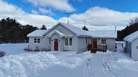 A home in ManisteeTownship_Manistee