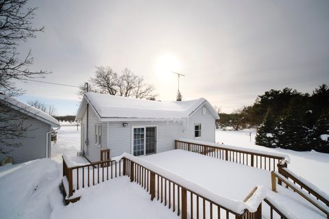 A home in ManisteeTownship_Manistee