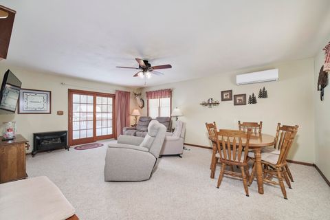 A home in ManisteeTownship_Manistee