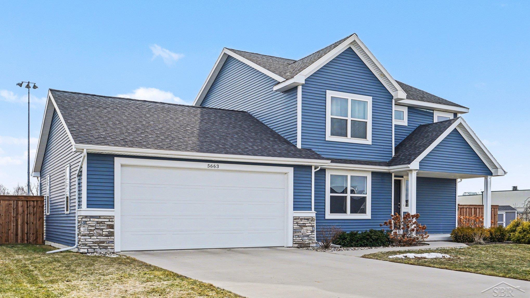 5663 S Stone Briar Lane