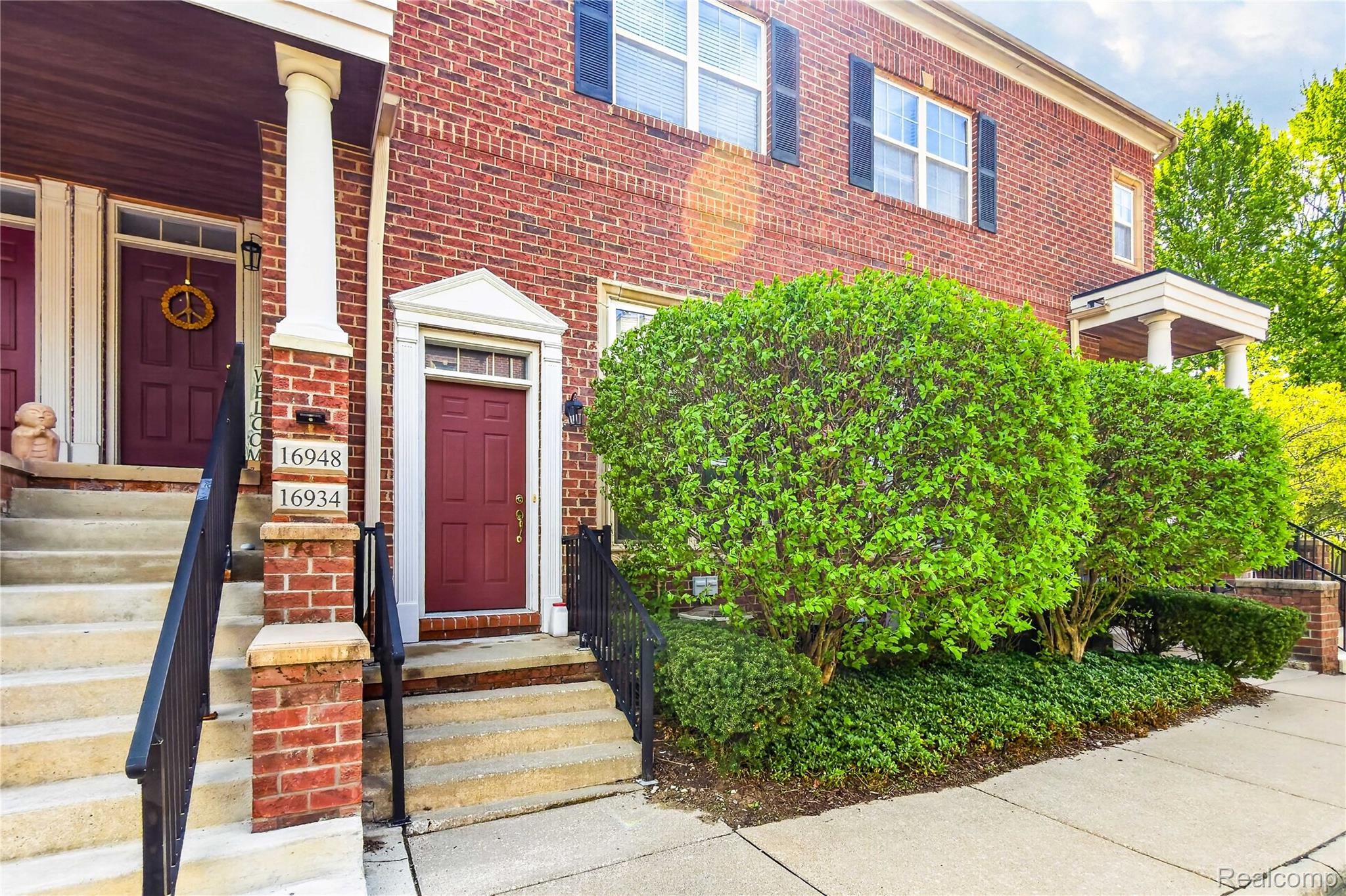 16934 Farmington Road 32