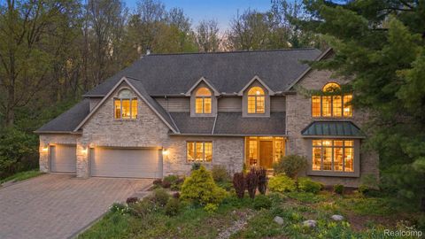 628 Green Road Ann Arbor City MI 48105