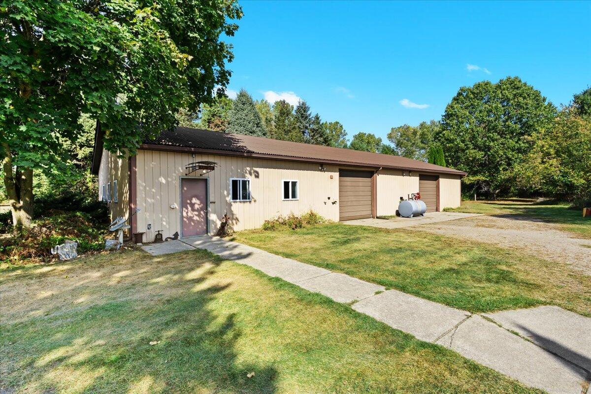4344 Ehgotz Lane