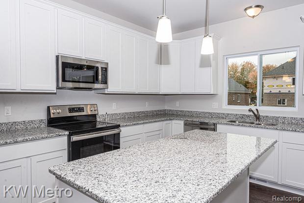 2728 John Bartley Circle