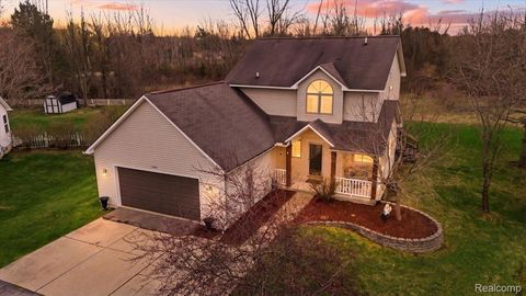2309 Wood Creek Court Burton City MI 48519