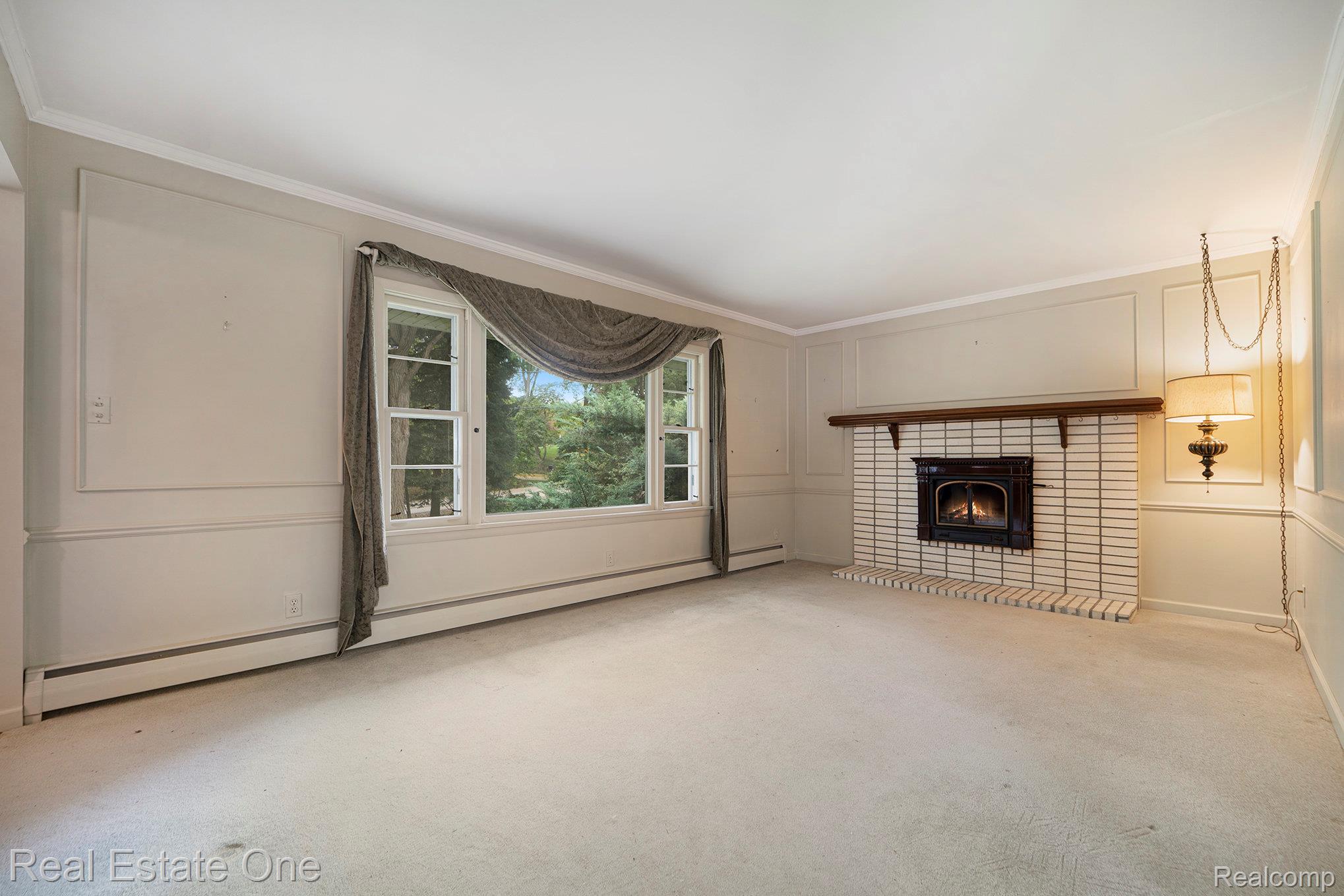 1800 Silverbell Road