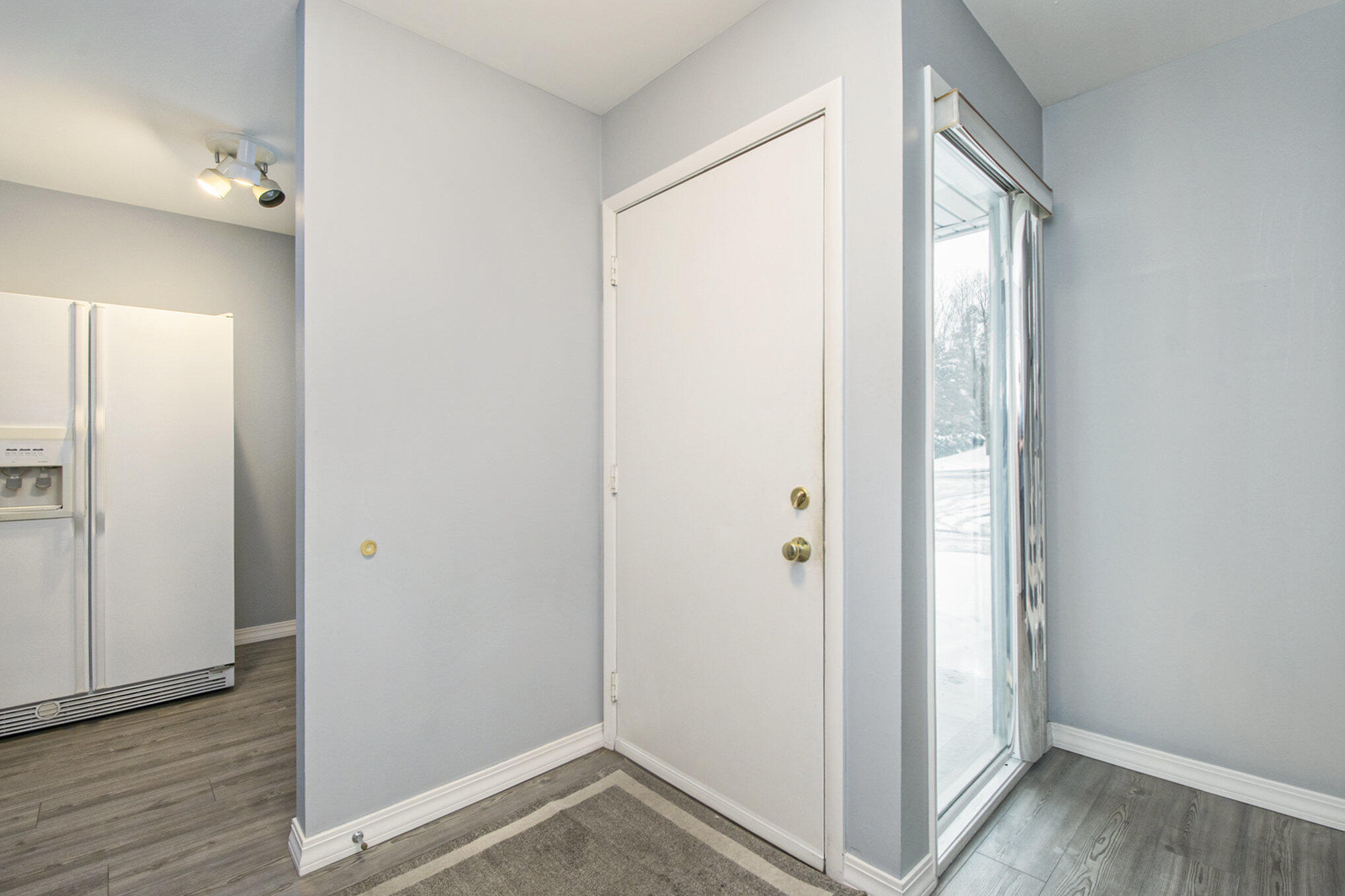 6249 Acropolis Drive SE