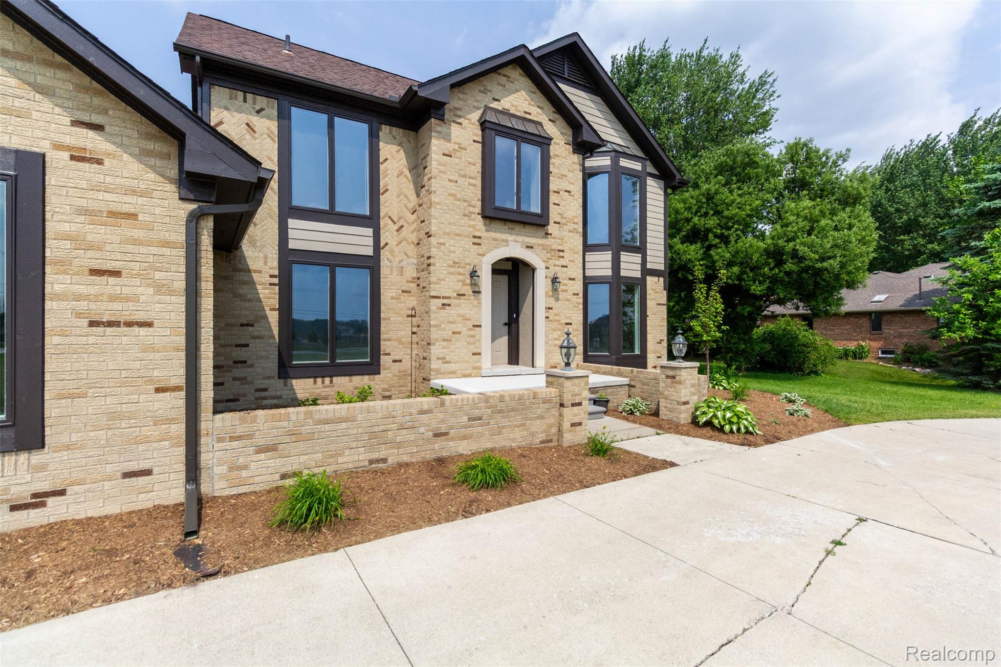 56259 Schoenherr Road
