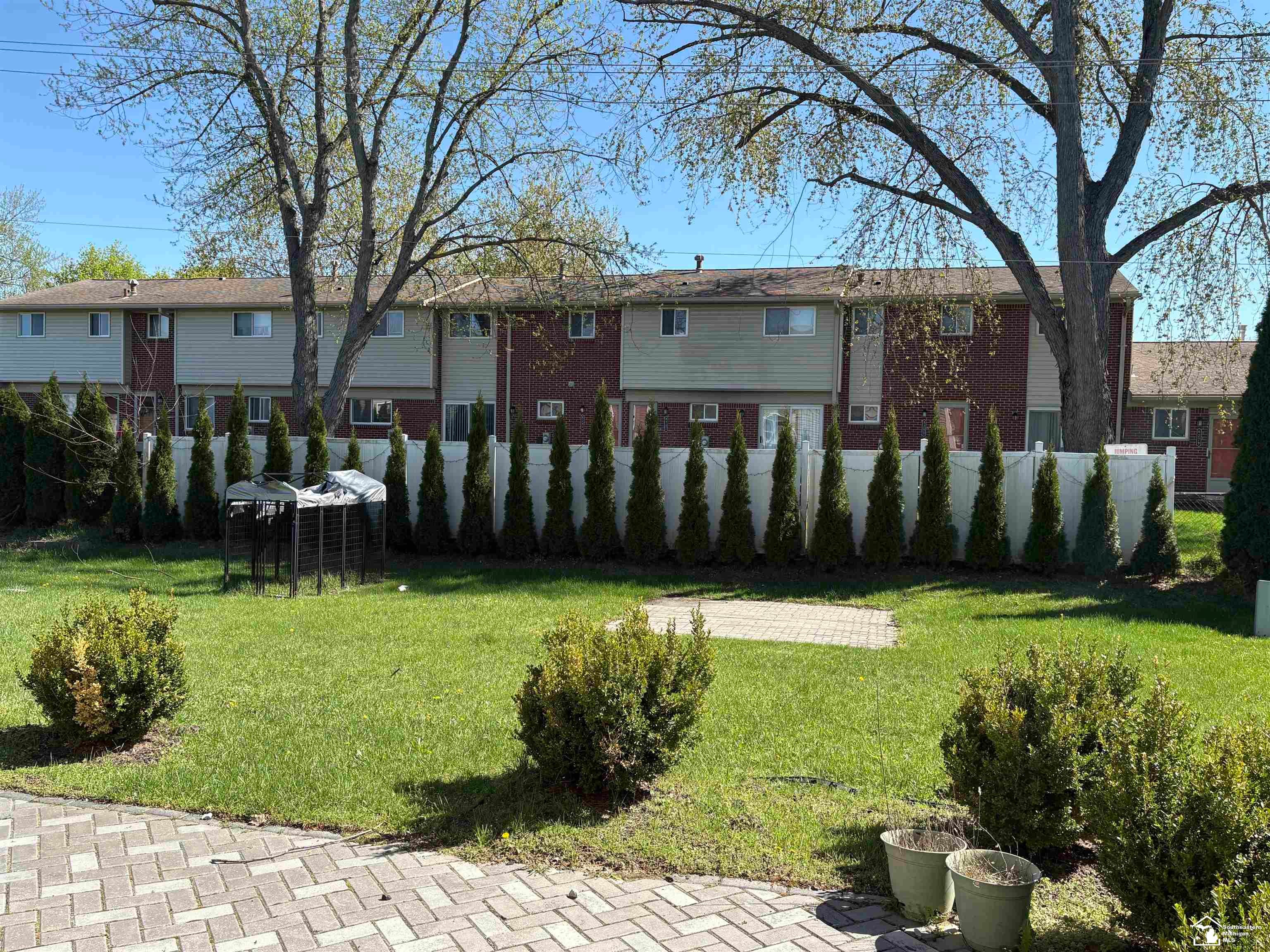 35773 Surrey Court