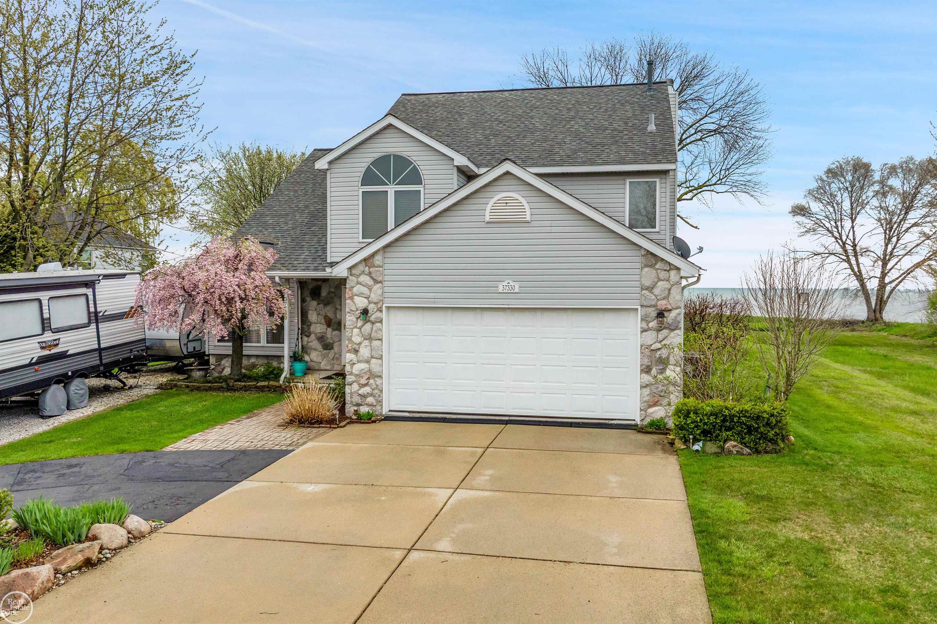 37330 Lakeshore Drive