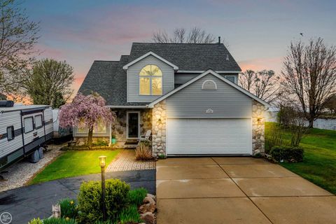 37330 Lakeshore Drive Harrison Charter Township Macomb MI 48045