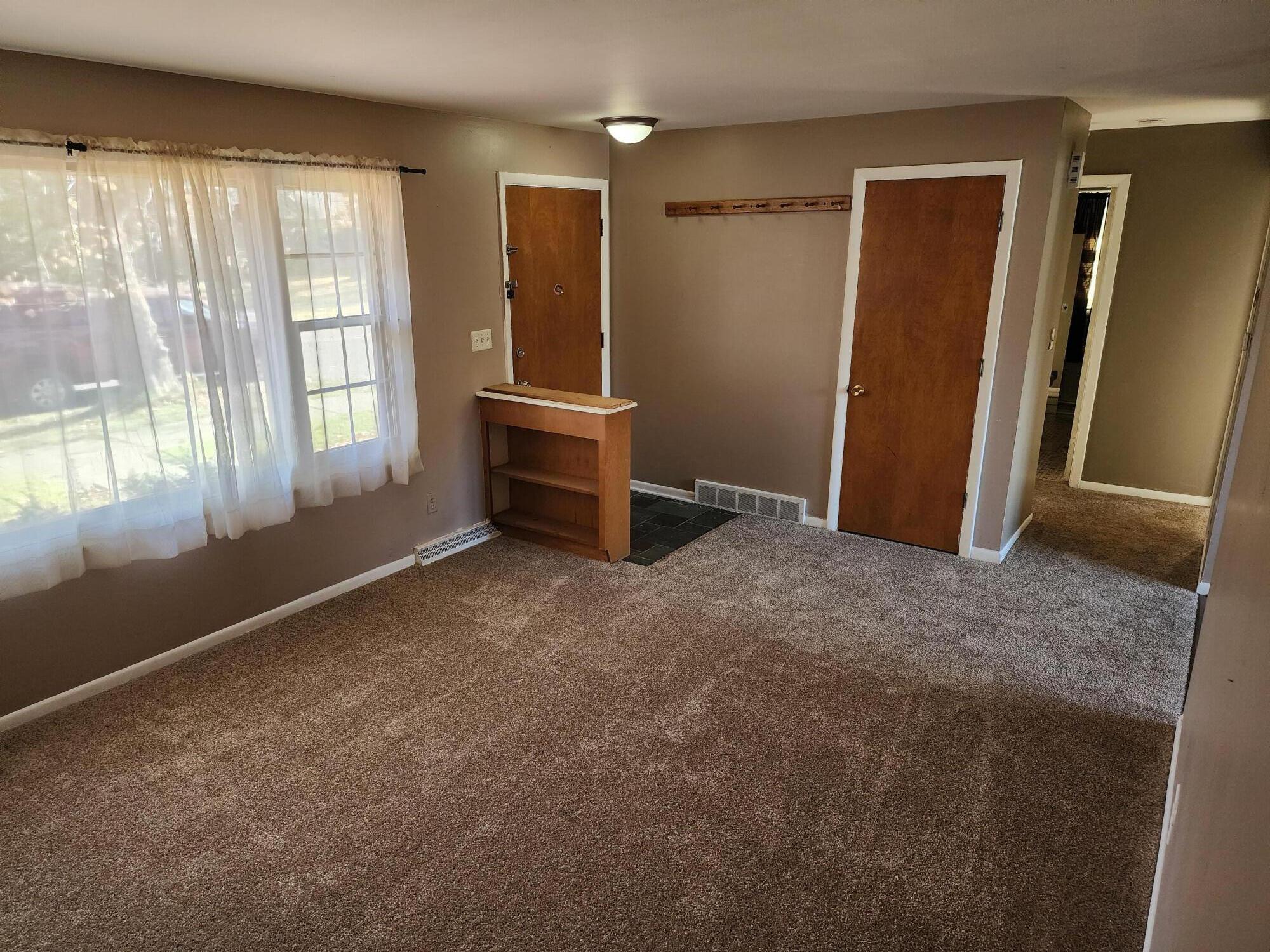 1651 Diamond Avenue NE