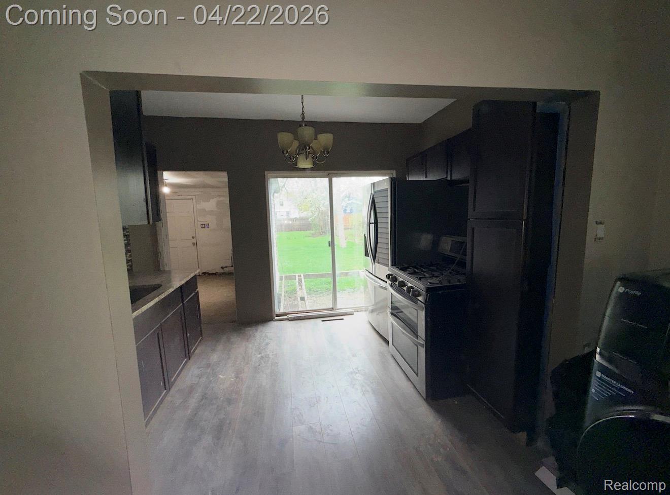 1604 E Meyers Avenue