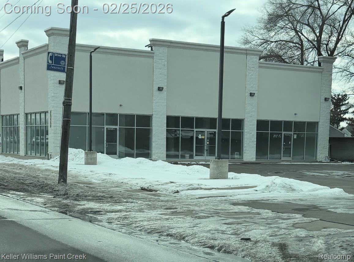 27333 Van Dyke Ave. Pictures.jpg