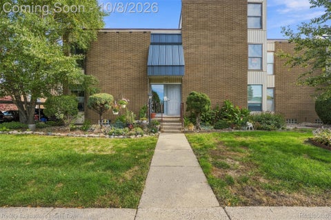 Photo of 27 Dickinson Street #A, Mt Clemens City, MI 48043 (MLS # 20261081501)