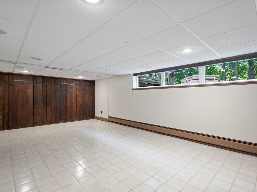 listing image 59