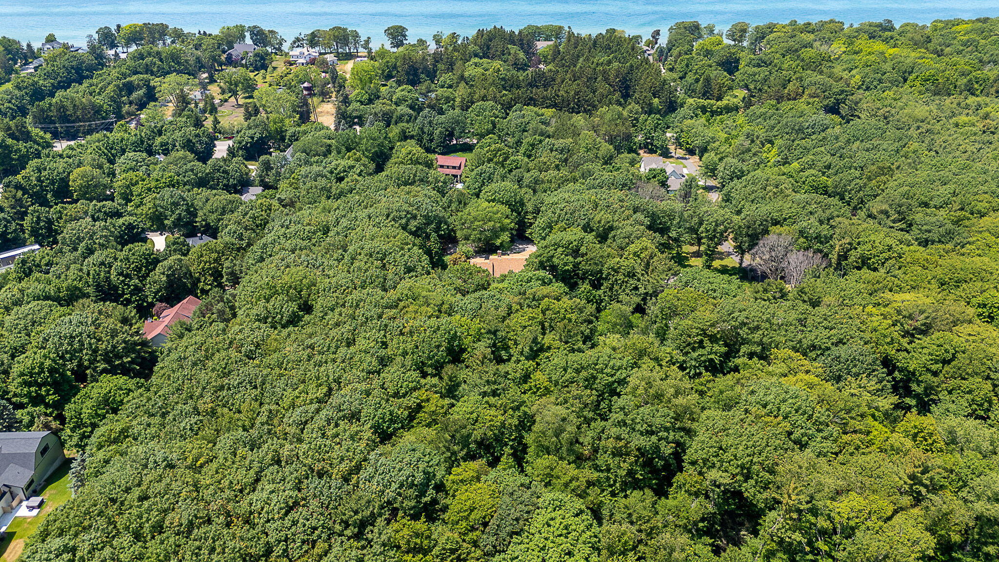 295 N Lakeshore Drive