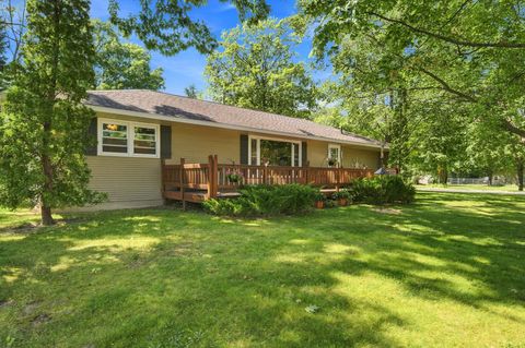 Photo of 123 Alexander Street, Cadillac City, MI 49601 (MLS # 78080071496)