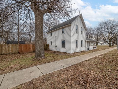 439 E Monroe Street Dundee Village MI 48131
