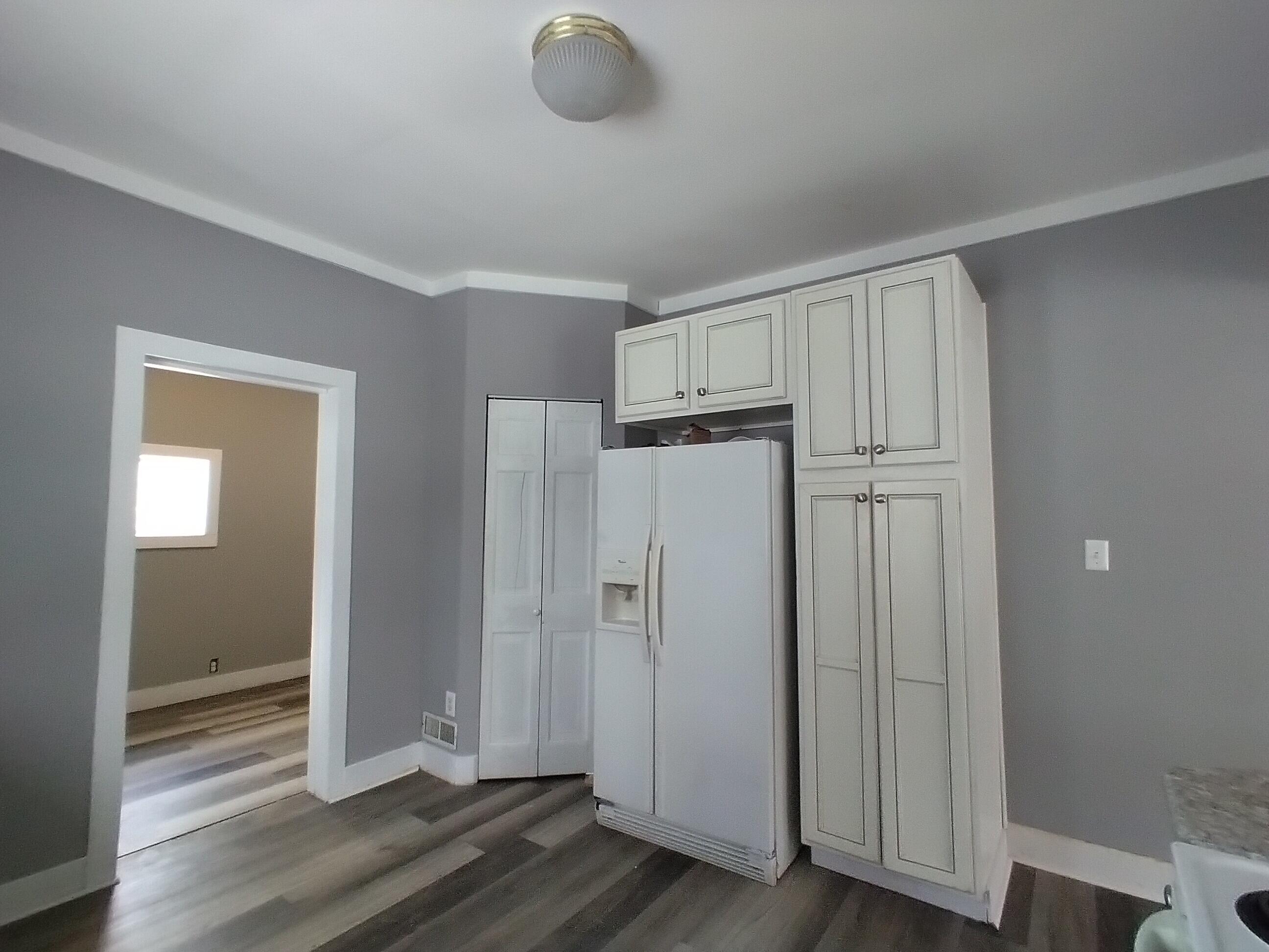 303 Rathburn