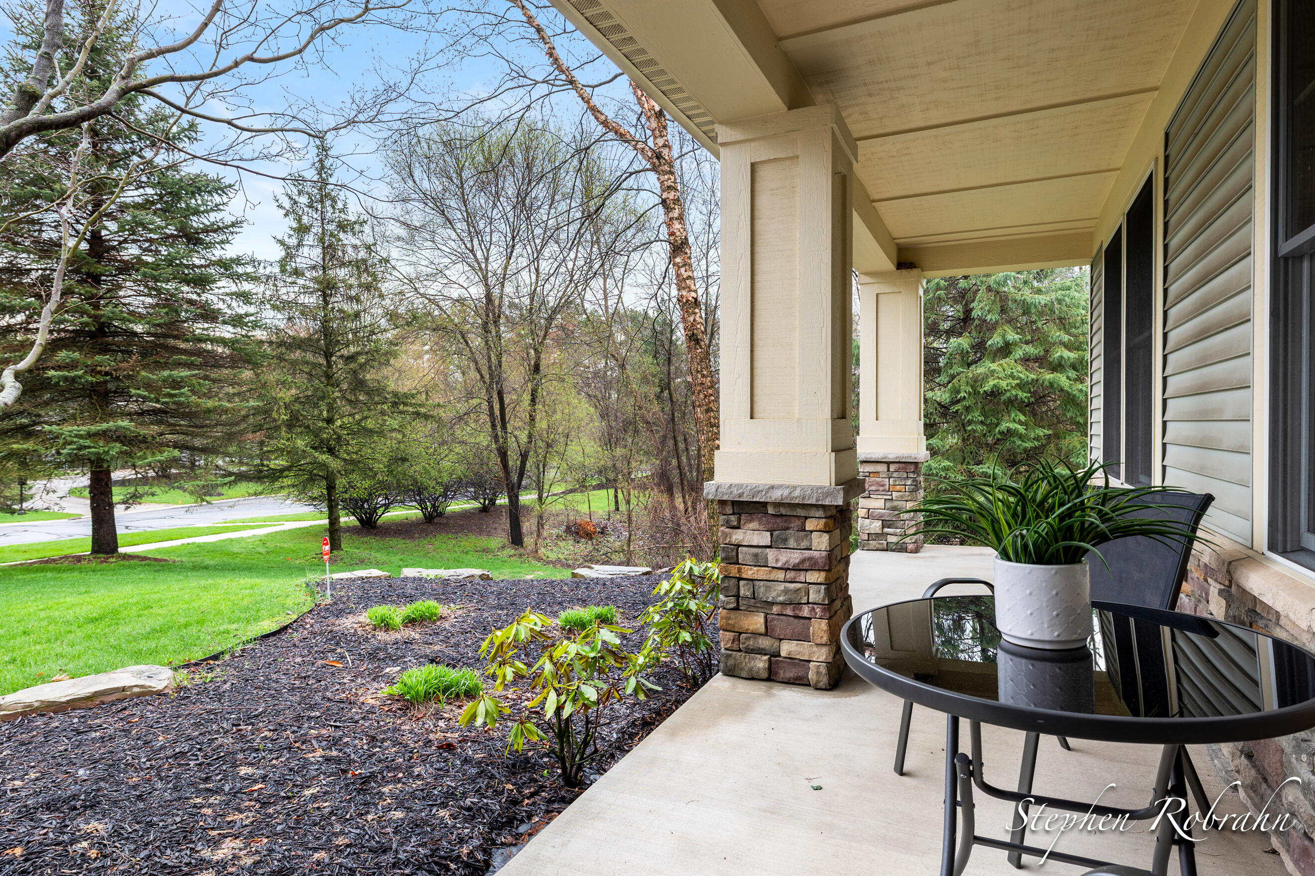 707 Village Springs Drive SE