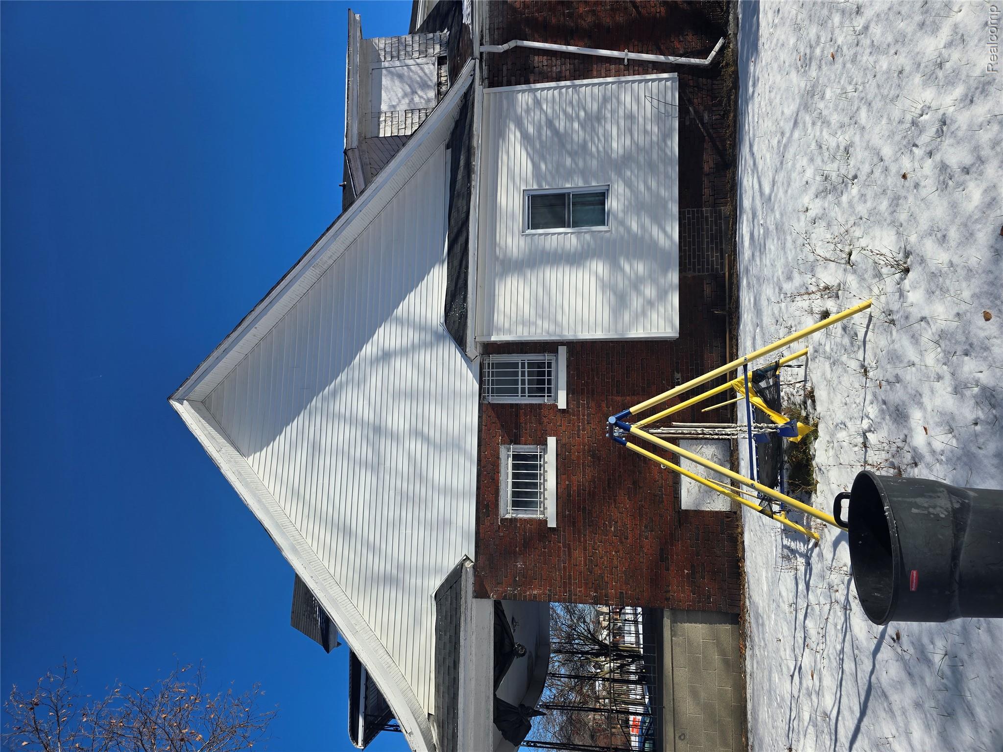 148 Winona Street