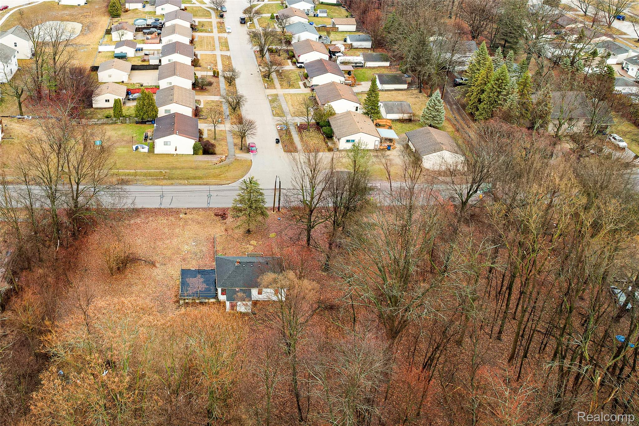 816 S SCHUMAN Street