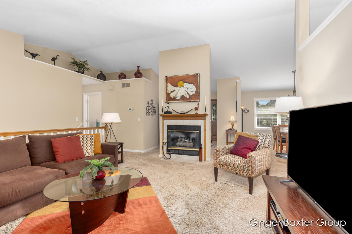 4001 Oak Valley Court SW