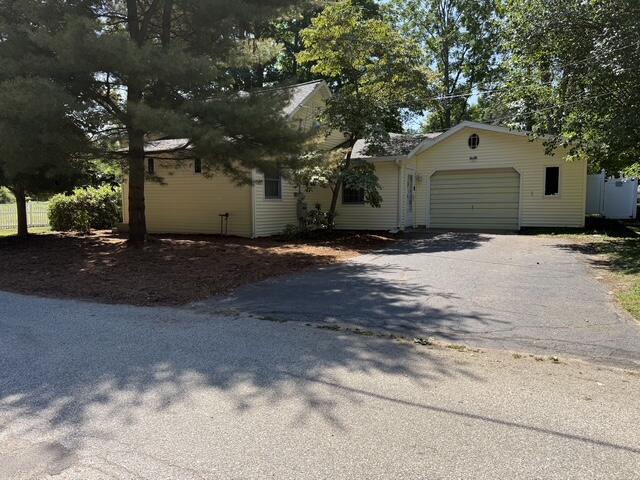 105 W Johannah Street