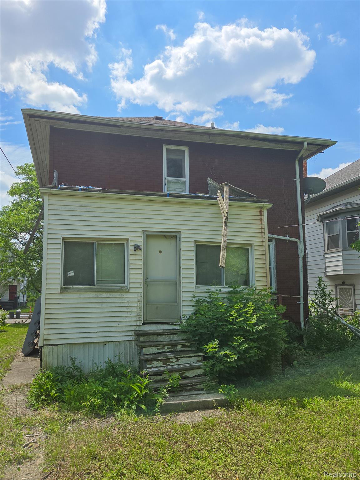 199 Massachusetts Street