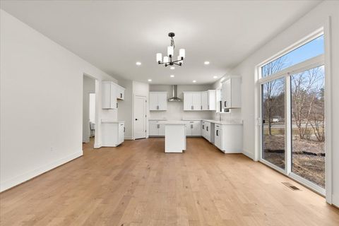 A home in IndependenceCharterTownship_Oakland