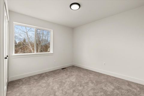 A home in IndependenceCharterTownship_Oakland