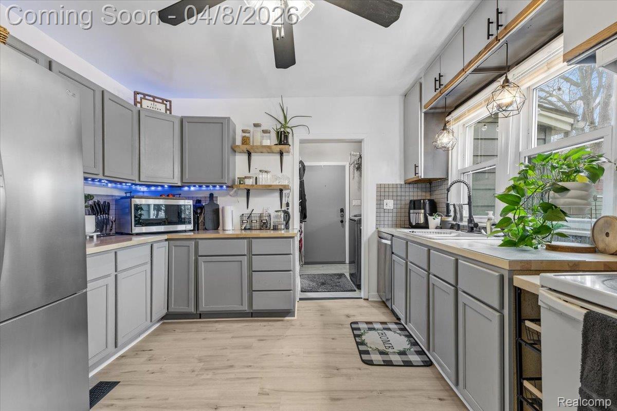 3705 Sancroft Avenue