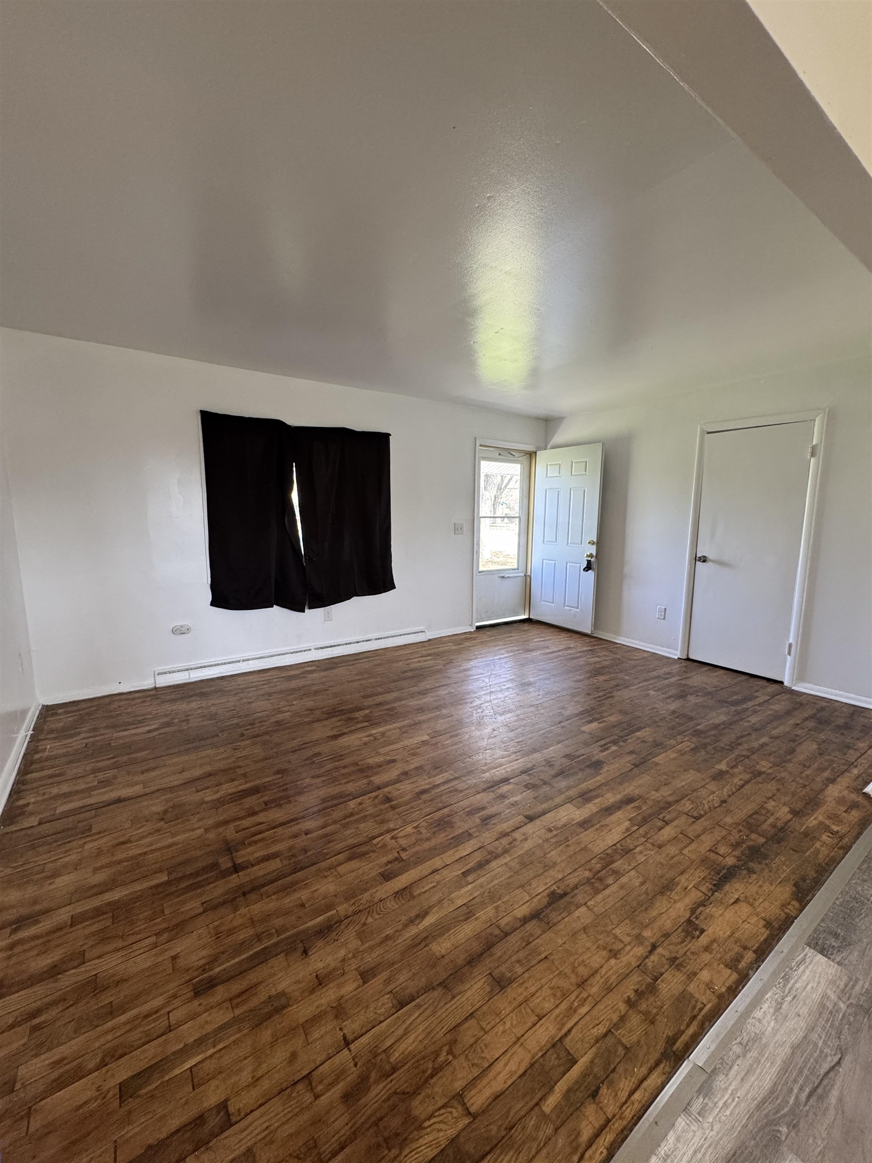 3143-3145 Walters Drive