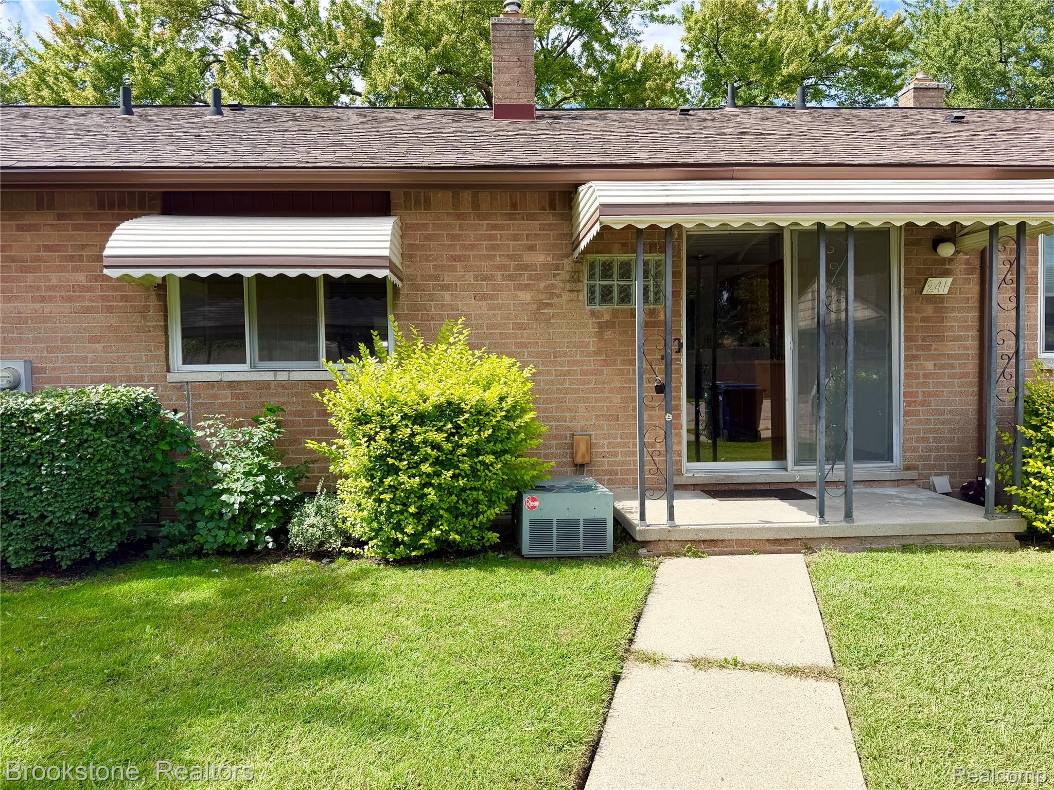 8401 18 Mile Road 241