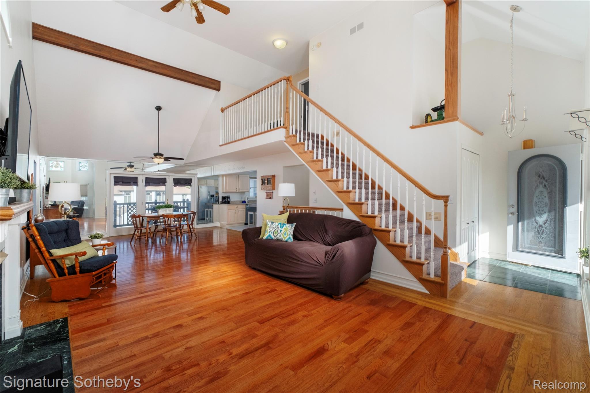 6460 Marble Lane