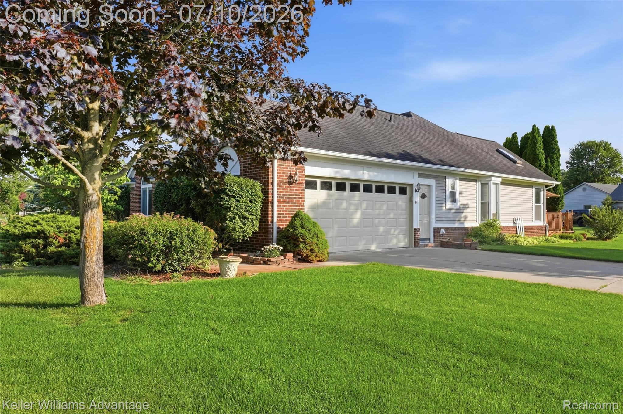 9722 Sunnywood Trail