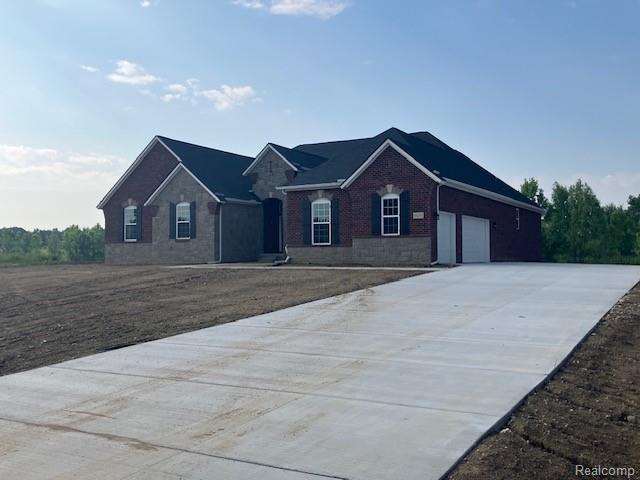 56231 HICKORY CREEK Lane
