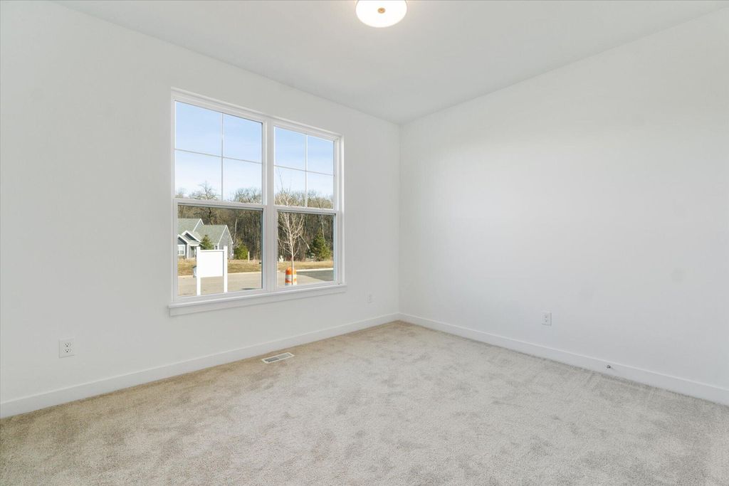 listing image 52