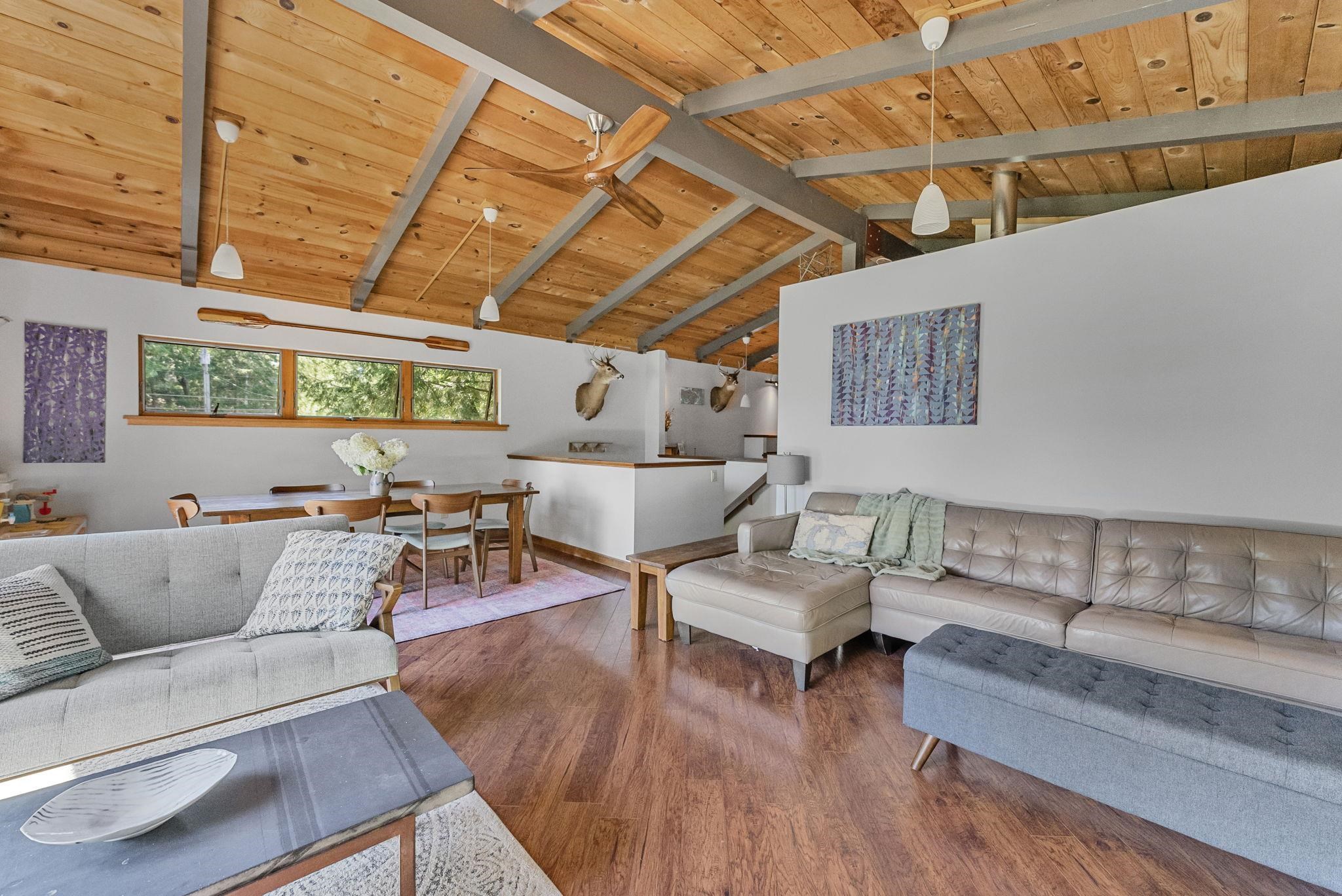 13631 N Forest Beach