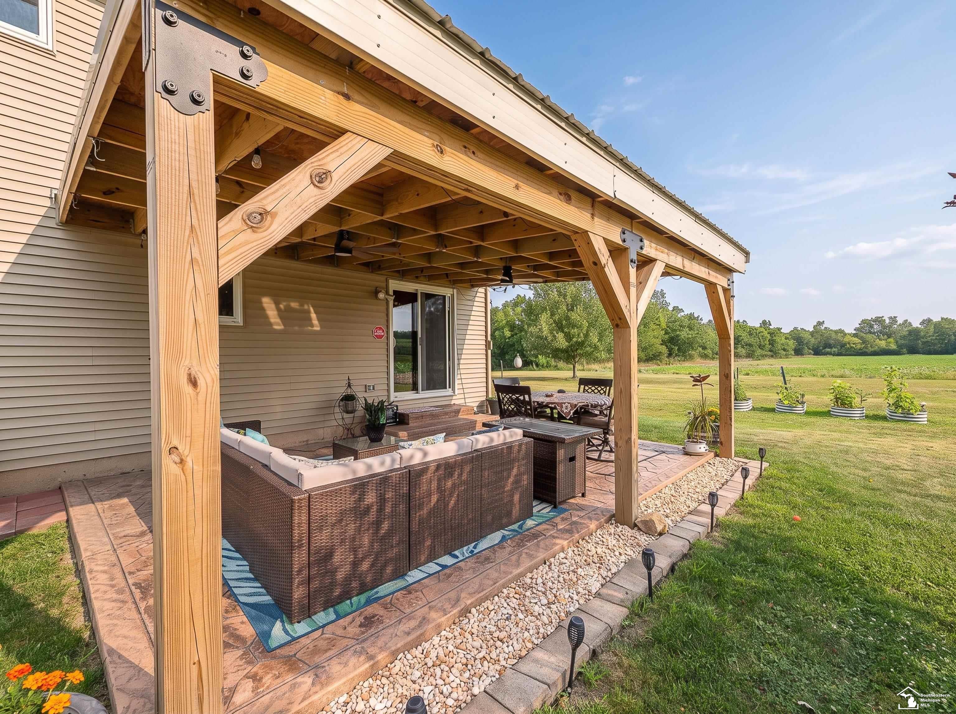 1643 Spaulding Road