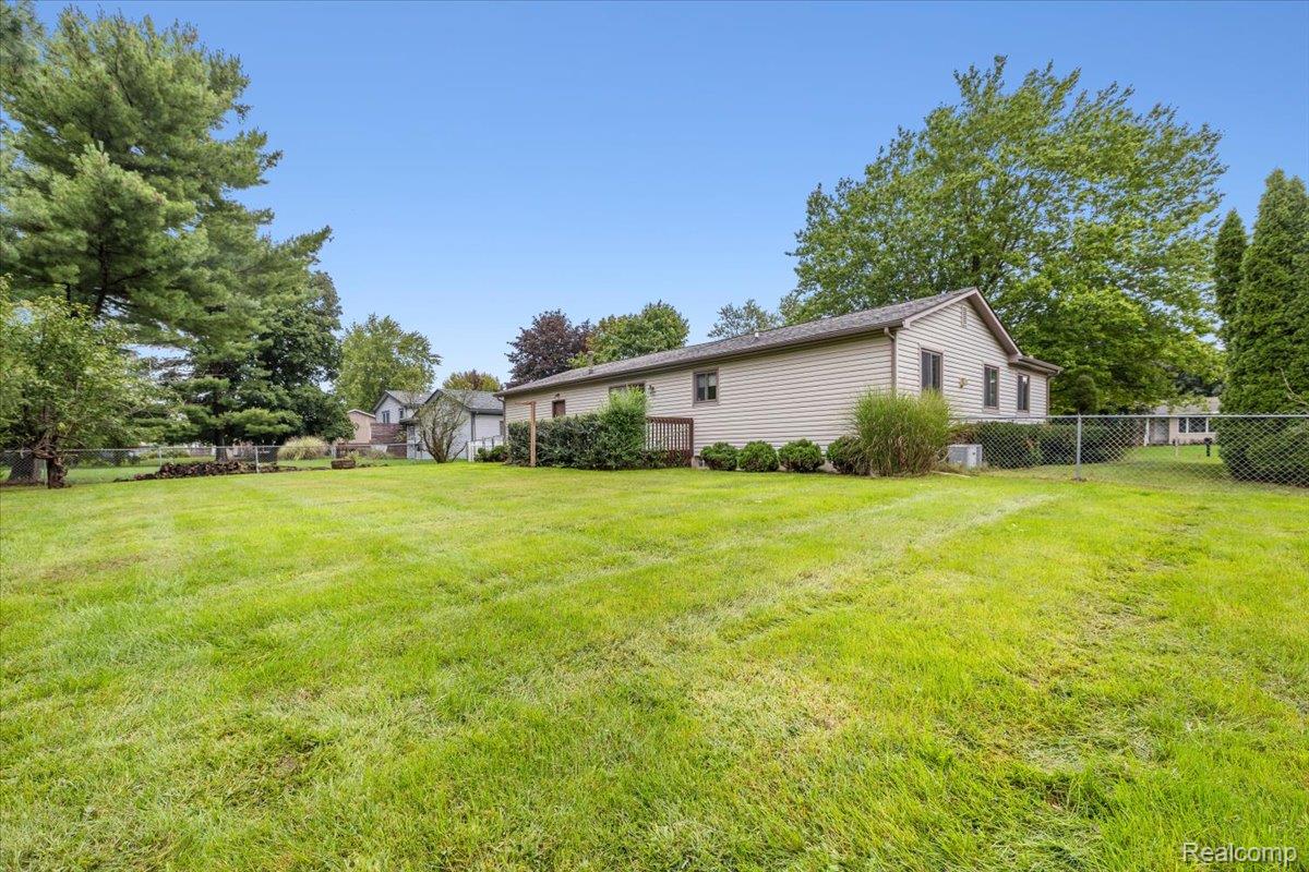 6412 Wildflower Lane