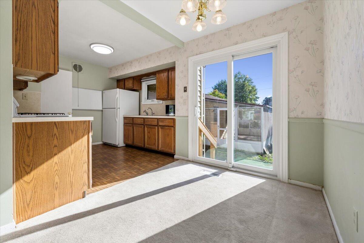 725 Woodbine Drive