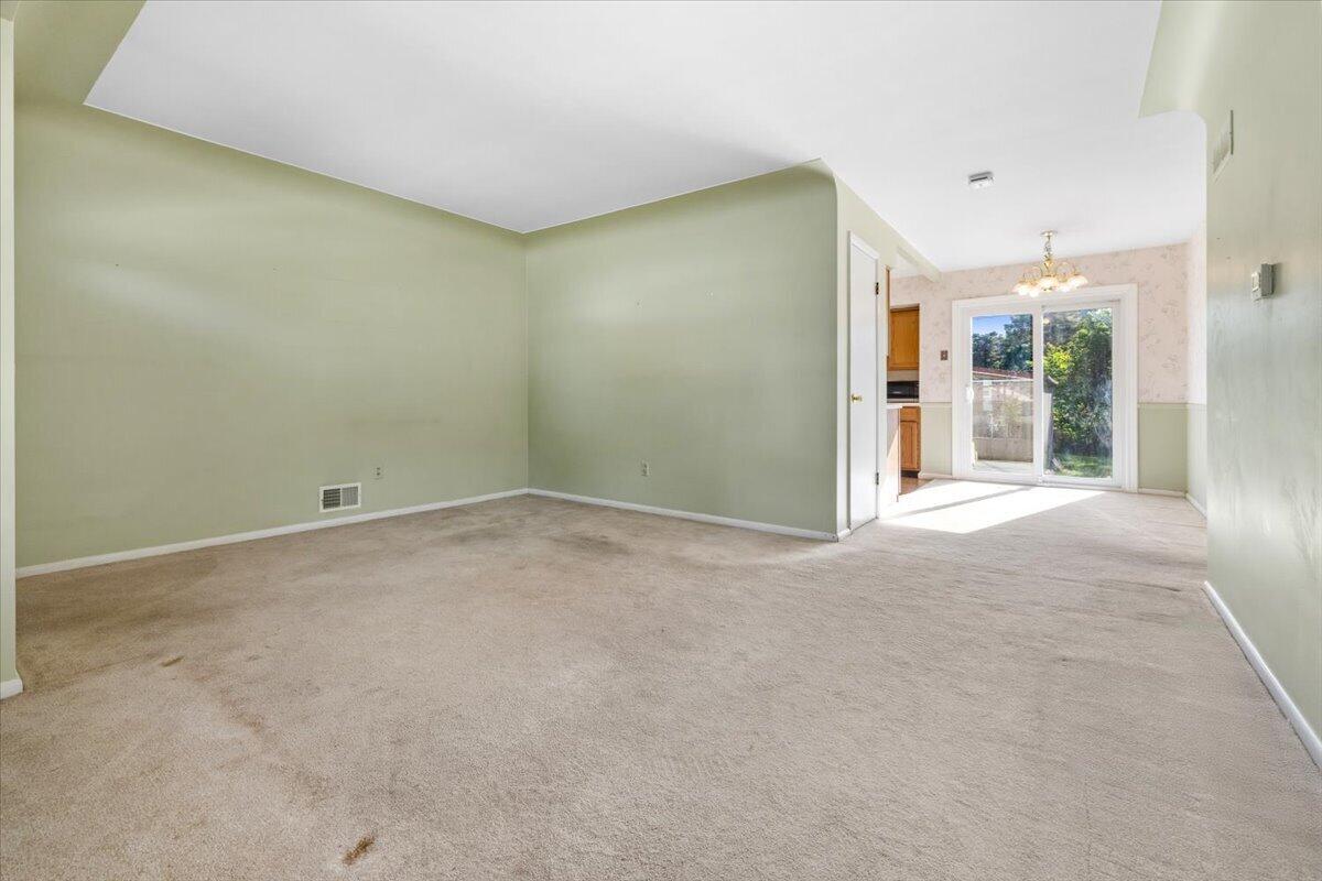 725 Woodbine Drive