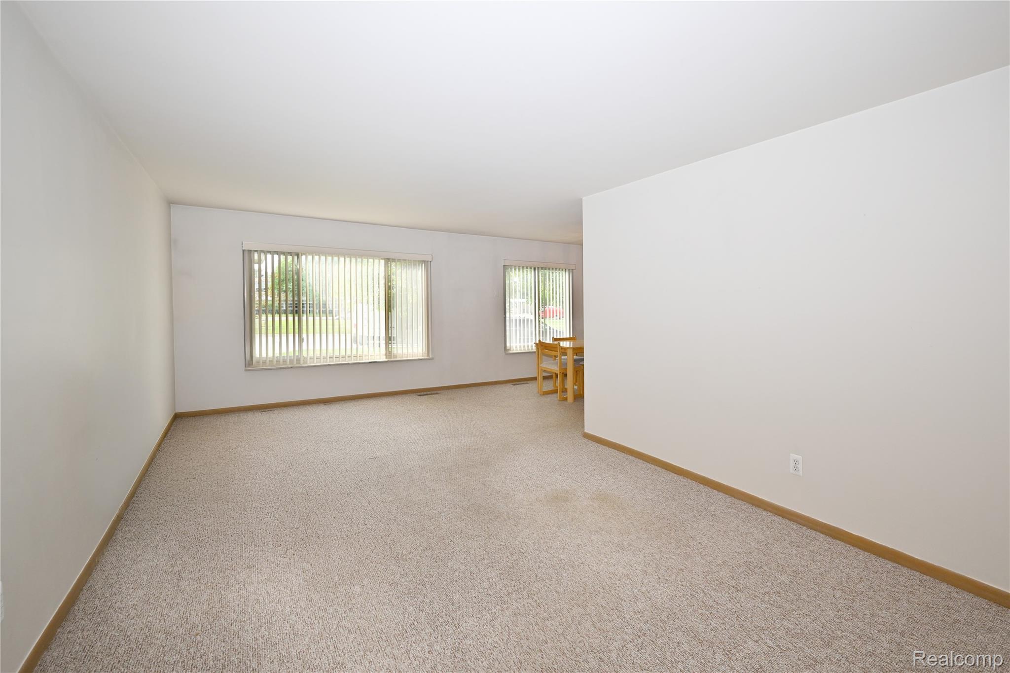 1155 Derby Road 4