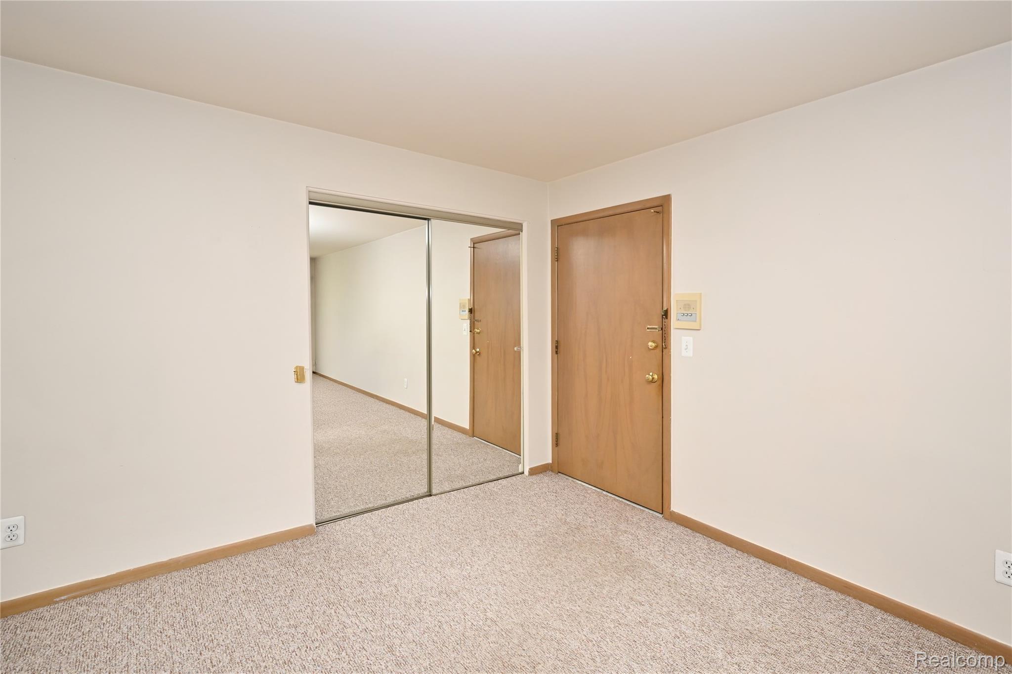 1155 Derby Road 4